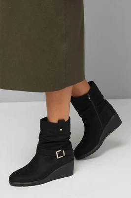 Good For The Sole Natural Black Wedges Womens Casual Boots