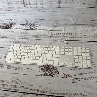 Genuine Apple A1243 USB Wired Aluminum Keyboard with Numeric KeyPad - Tested