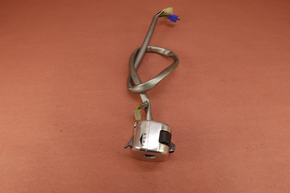 Interruptor de control izquierdo 99-13 YAMAHA XVZ 1300 TF XVZ1300 VENTURE ROYAL STAR Foto 3 de 4