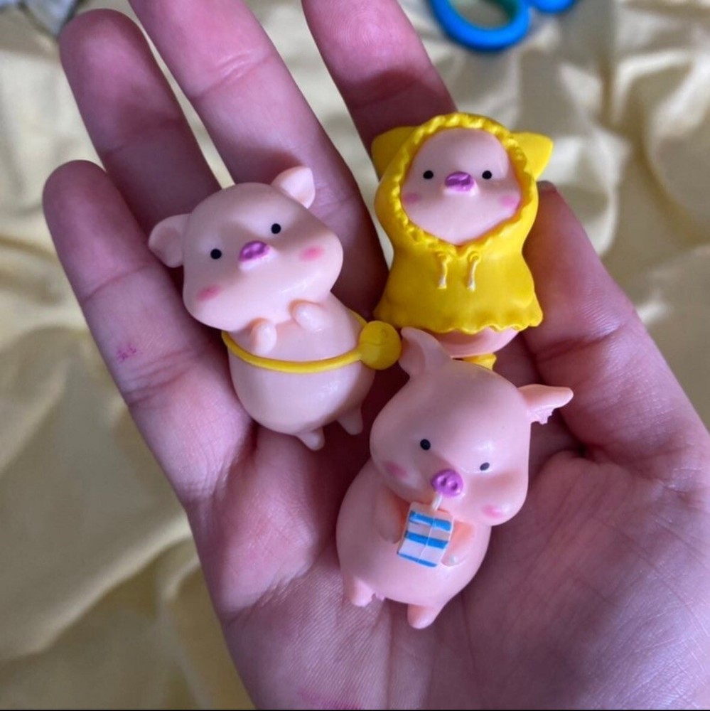Kawaii Pig Figurines