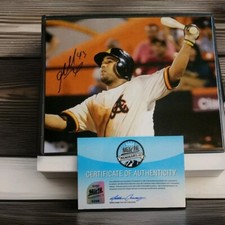 Rafael Ynoa PLAYED FOR COLORADO ROCKIES SIGNED MLB 8x10 PHOTO COA