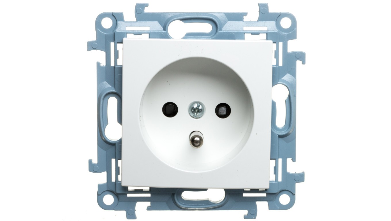 Single Z/U Socket with Trims White Simon 10 CGZ1Z.01/11