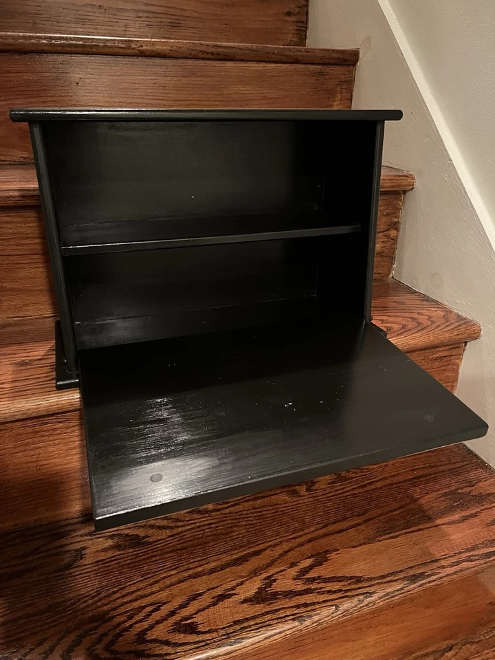 Народное искусство расписной деревянный шкаф хлебница прибрежная деревня, подпись S. Turner 1994 - Изображение 3 из 4