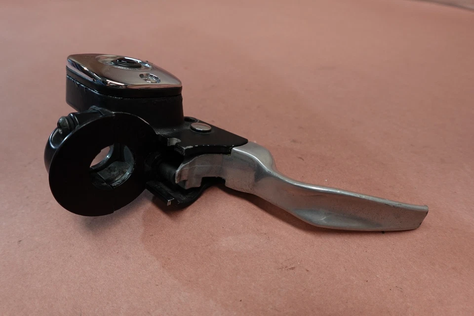 Harley Davidson Road King 1999-2006 conjunto de cilindro maestro de freno delantero FLHRI Foto 3 de 4