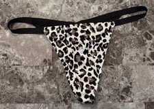 NWT VICTORIA'S SECRET M BLACK LEOPARD SMOOTH LACE VINTAGE RARE V STRING PANTIES