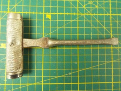 Jamestown N.Y Crescent Tool Co klappbarer Schraubendreher/Hammer