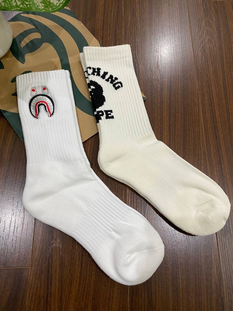 NWT - A Bathing Ape BAPE Shark Crew Socks White 2 Pack Streetwear USA 2026