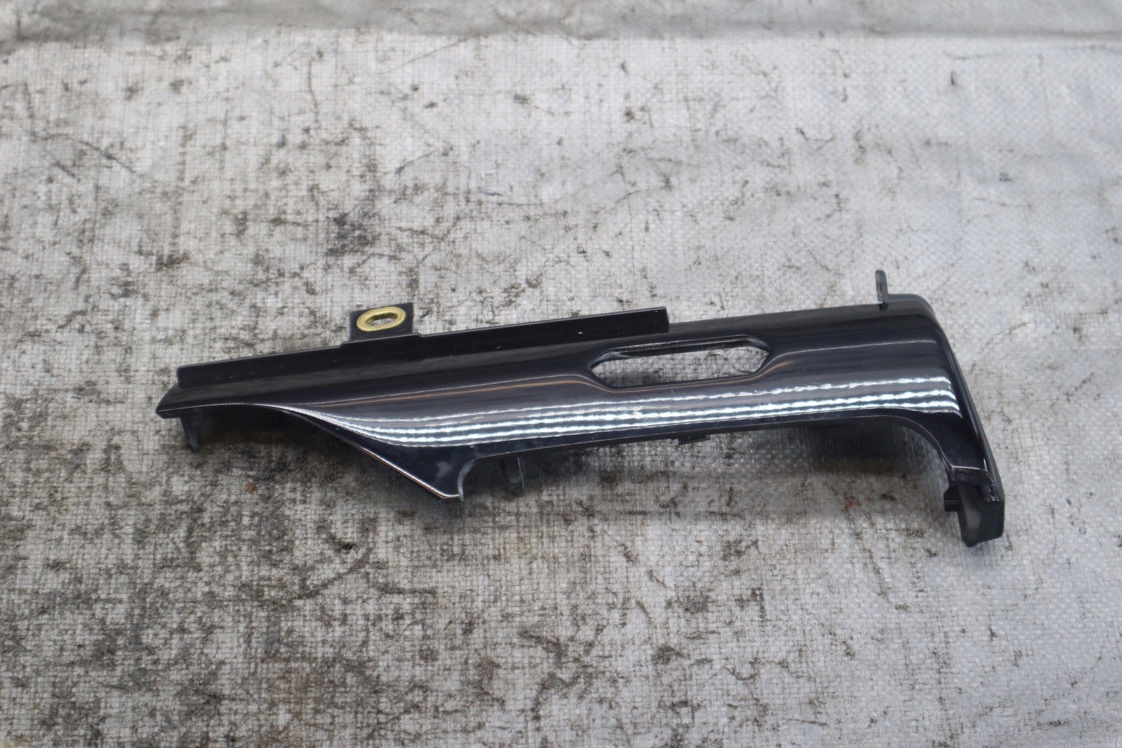 2018 2019 LAMBORGHINI URUS 4.0L V8 OEM DASH LOWER LEFT TRIM 4ML853189F