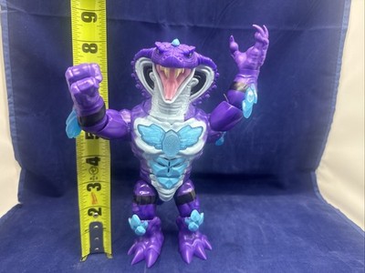 Beast Lab Stealth Strike Reptile Cobra Snake Action Figure, Light + Sound Tested