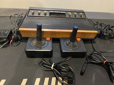 Atari 2600 Console Original 4 switch Console Joystick game WORKING lot ...