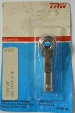 TRW Service Line Universal Air Tank Air Chuck 1/4" Female NPT Safety Grip Clip