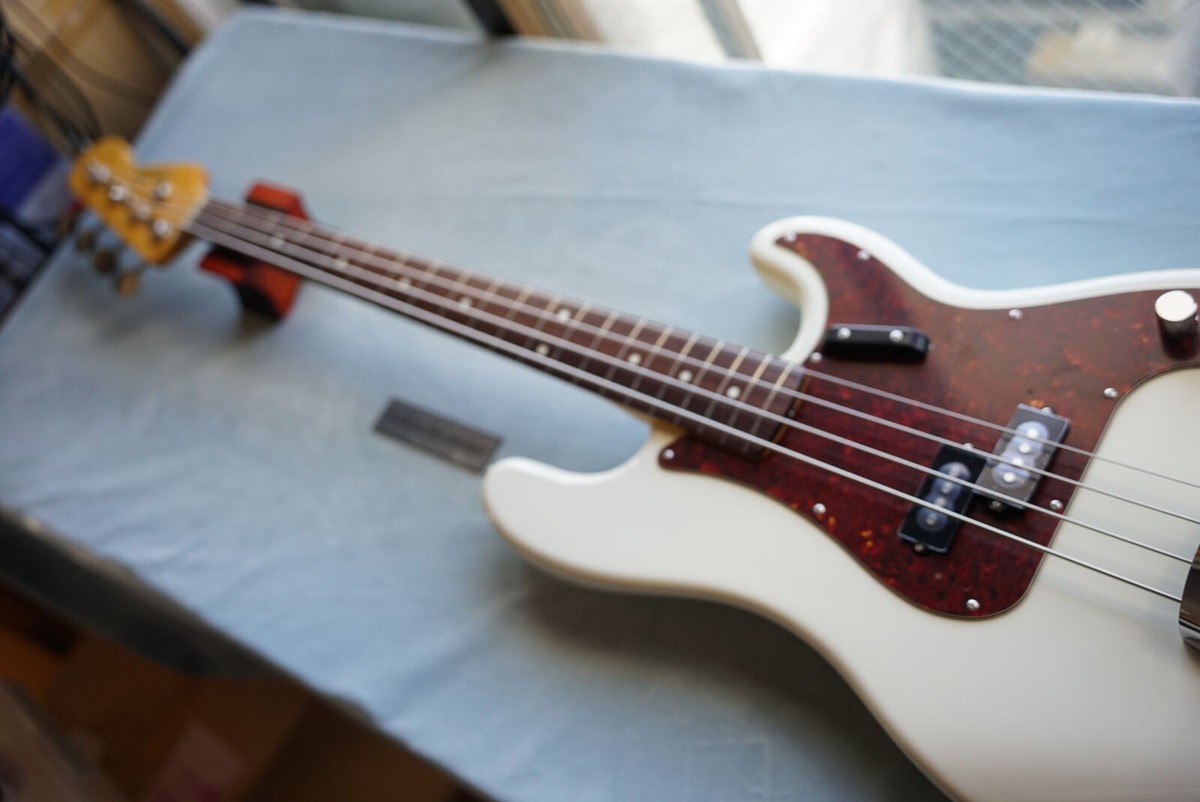 Fender Made in Japan Hama Okamoto Precision Bass Olympic White