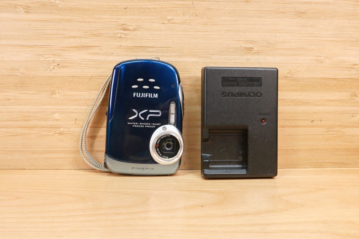 FUJIFILM Finepix XP10 12 MP Digital Camera, Image Stabilization