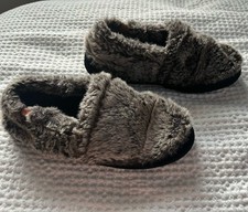 Acorn Moccasins Slippers Faux Chinchilla Fur Women's Size 8 9 Hard Sole Slip On