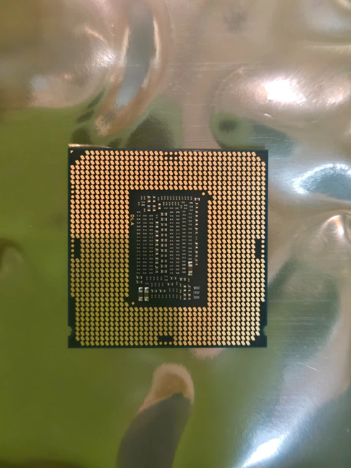 Intel Core  i9-9900K  -  3.6GHz Octo Core (SRG19) Processor - Image 3 of 4