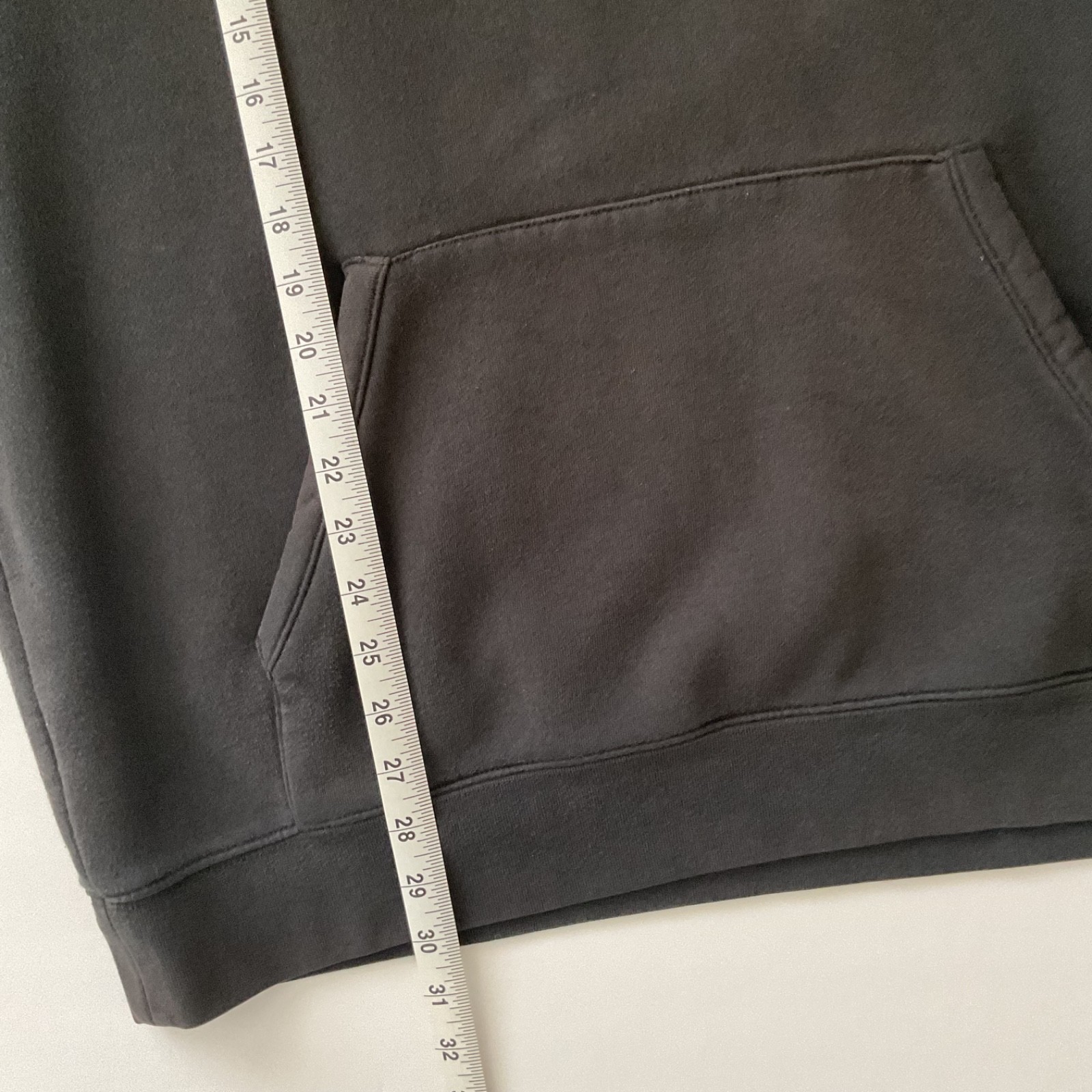 Vans Men’s X Marvel Comics Venom Hoodie Size X-Large Black Sweatshirt Fleece thumbnail 6