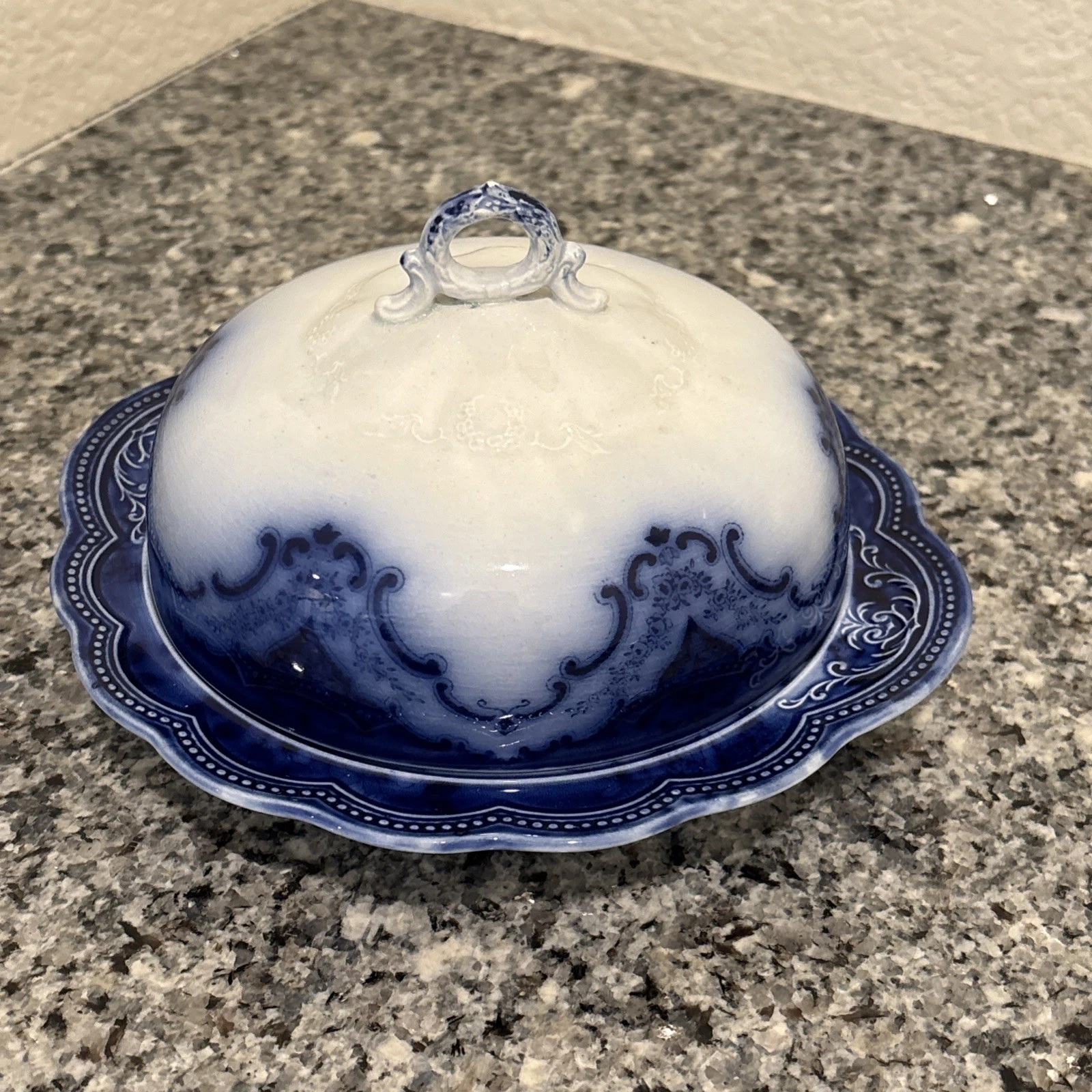 JOHNSON BROS FLOW BLUE NORMANDY COVERED BUTTER DISH