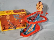 Vintage 1980s Teddy Bear Race Battery Operated Emson TOYS