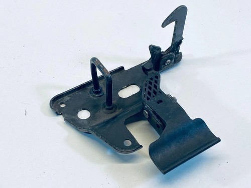 AUDI A6 4F2, C6 Motorhaubensicherung 4F0823480B 3.12 Petrol 2010 30679275