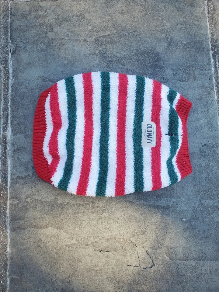 Old Navy Cozy-Knit Patterned Sweater for Dogs/Cats  Size Small - Image 1 of 4