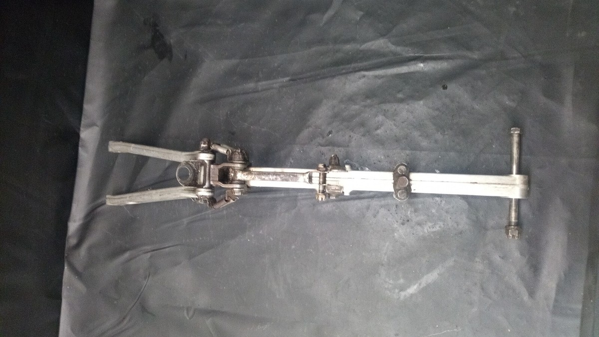 PIPER AZTEC AIRCRAFT NOSE GEAR DRAG BRACE/DOWN LOCK ASSEMBLY | eBay
