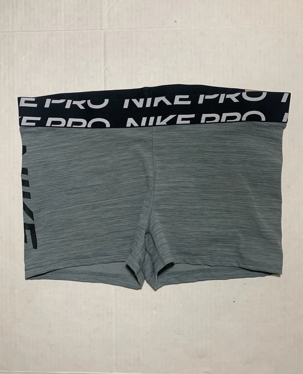 Nike shorts store tight fit