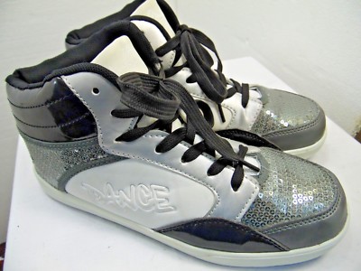 girls athletic sneakers GIA MIA size 9 style GS4A black white and silver   
