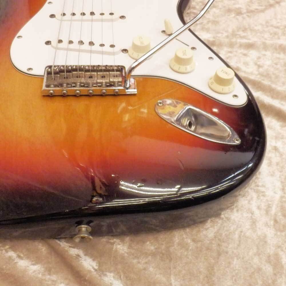 Fender Japan ST62-58US 3TS Stratocaster 3 Tone Sunburst