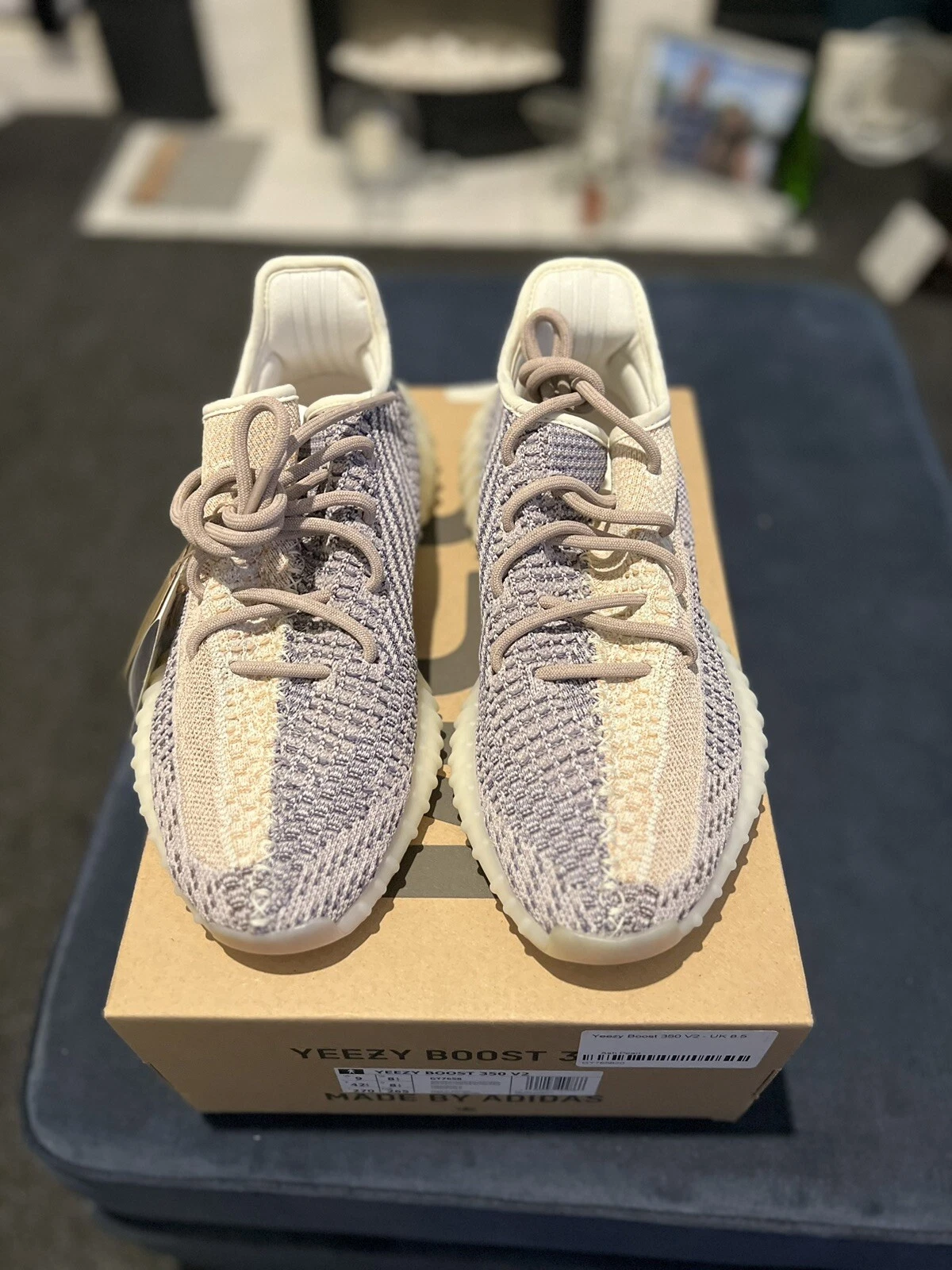 Adidas Yeezy Boost 350 V2 Ash Pearl Ashpea GY7658 taglia 8 5 UK