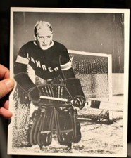 Vintage New York Rangers Lester Patrick Turofsky Hockey Goalie Photo 