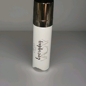 Ciate London Everyday Vacay Dewy Coconut Setting Mist Full Size 2.53 Oz BNIB