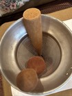 WEAR-EVER Vintage No. 8 Aluminum ROTARY COLANDER w/ Wood Pestle Sieve Strainer — photo 3