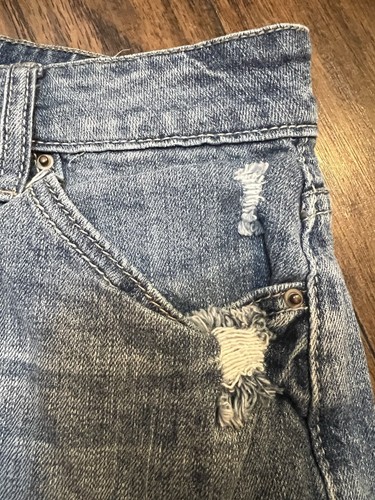 Rue 21 Aztec Low rise Distressed Shorts Ladies Size 7/8 - Picture 8 of 15