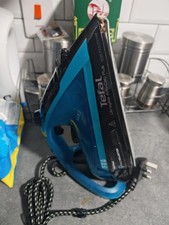 Tefal Ultragliss Anti-Calc Plus Steam Iron 2800W FV6832