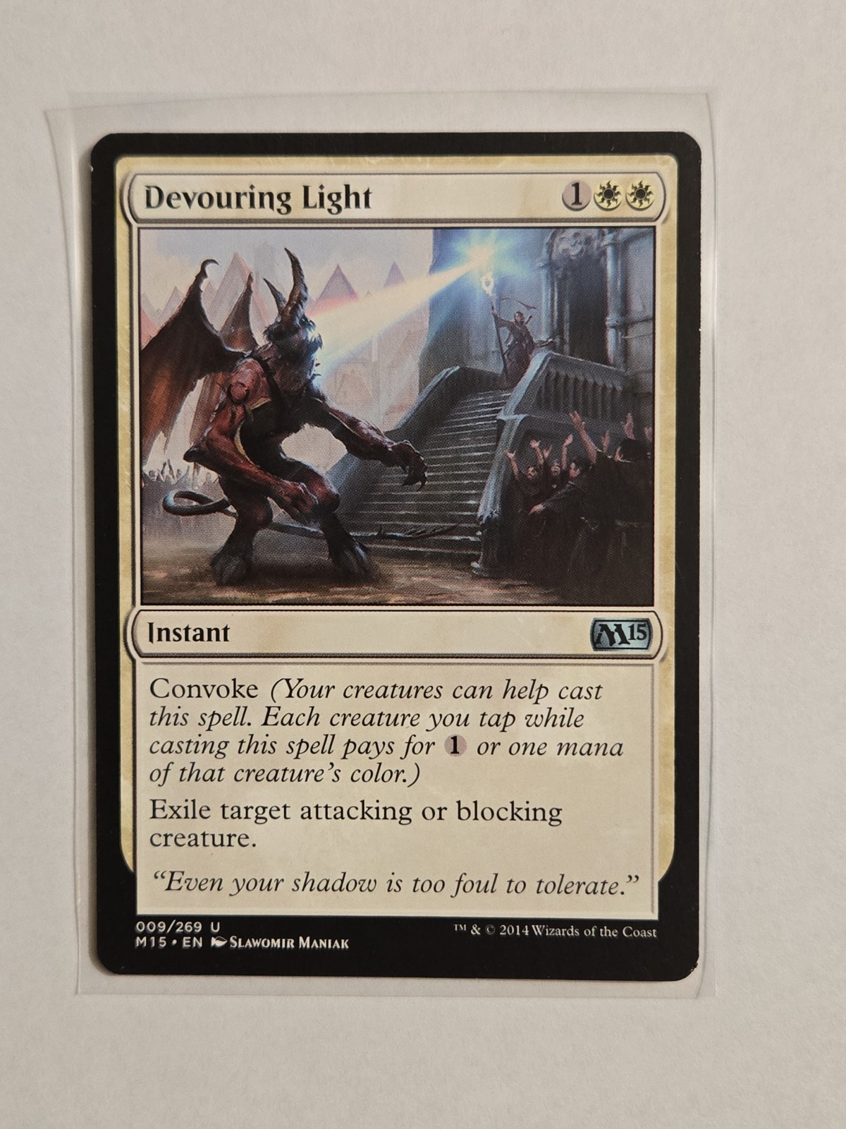 Devouring Light - 9 - Core Set 2015 M15 - LP - Instant - U
