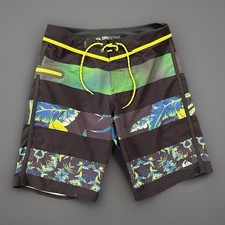 Quiksilver DryFlight Boardshorts Mens 30 Black Green Tropical Surf Swim