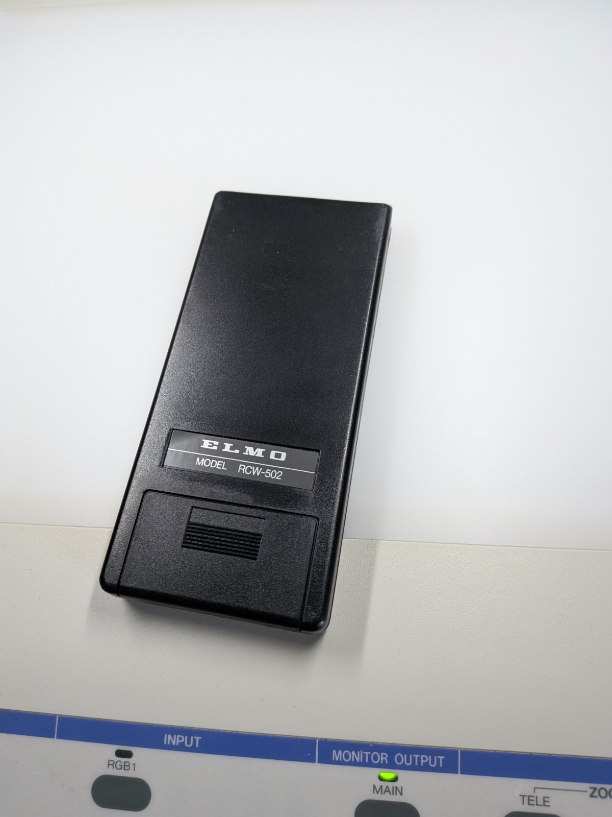 Elmo Visual Presenter  HV-5000 XG Tested W/ Remote