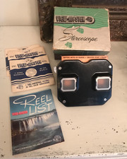 Vintage Sawyer  s View Master In Original Box and three reels and reel list