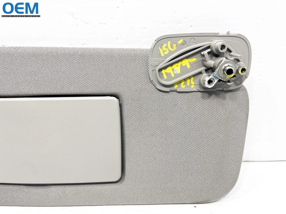 Parasol para pasajero derecho Tahoe Yukon Silverado 2015-2020 gris OEM Foto 2 de 4