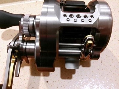 Shimano 23 Calcutta Conquest BFS XG Right Baitcasting Reel Used Excellent A+