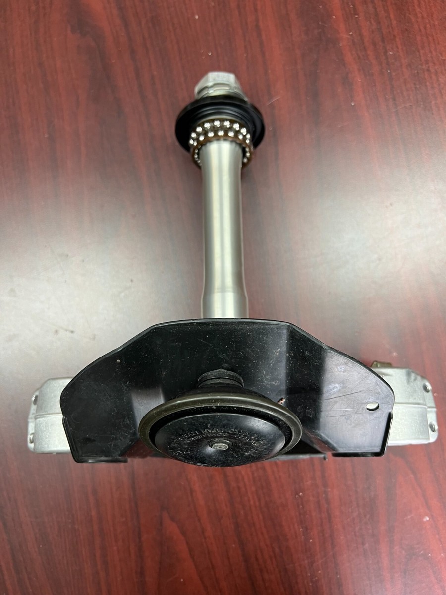 Kawasaki Ninja ZX14 06 07 08 09 10 11 Lower Triple Tree EXCELLENT