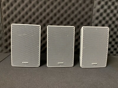LOT OF 3 Extron 33-2246-01 SM 3 SpeedMount Compact Surface Mount Speakers White
