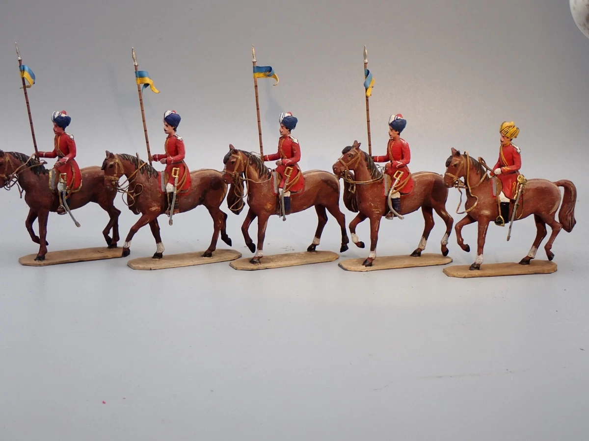 Lot De 6 Figurines D'artistes Sur Base Stadden – Thème Empire – Collection