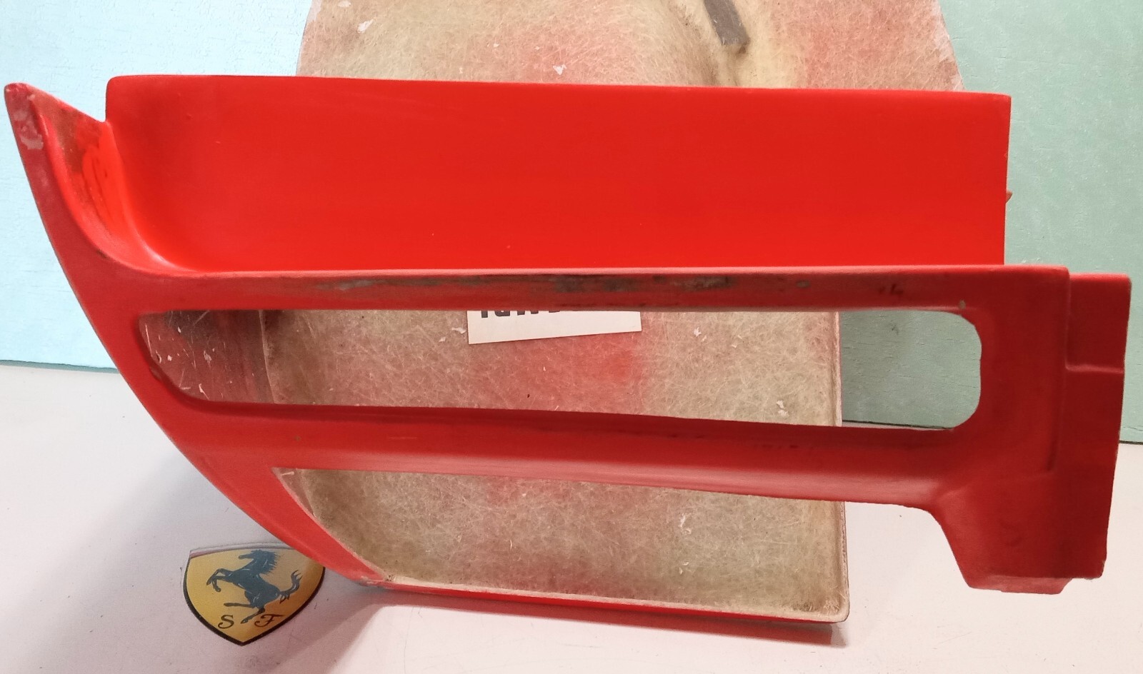 Ferrari Fiberglass 308 Left Quarter Panel Lower Corner Valance_60329901_NEW_OE