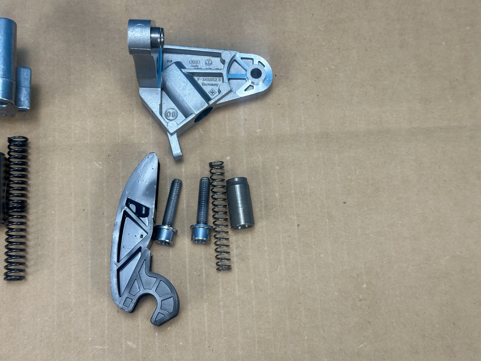 Bentley Cont Flying Spur Engine Timing Chain, Tensioner, Slide Rail 2006-2012 OE