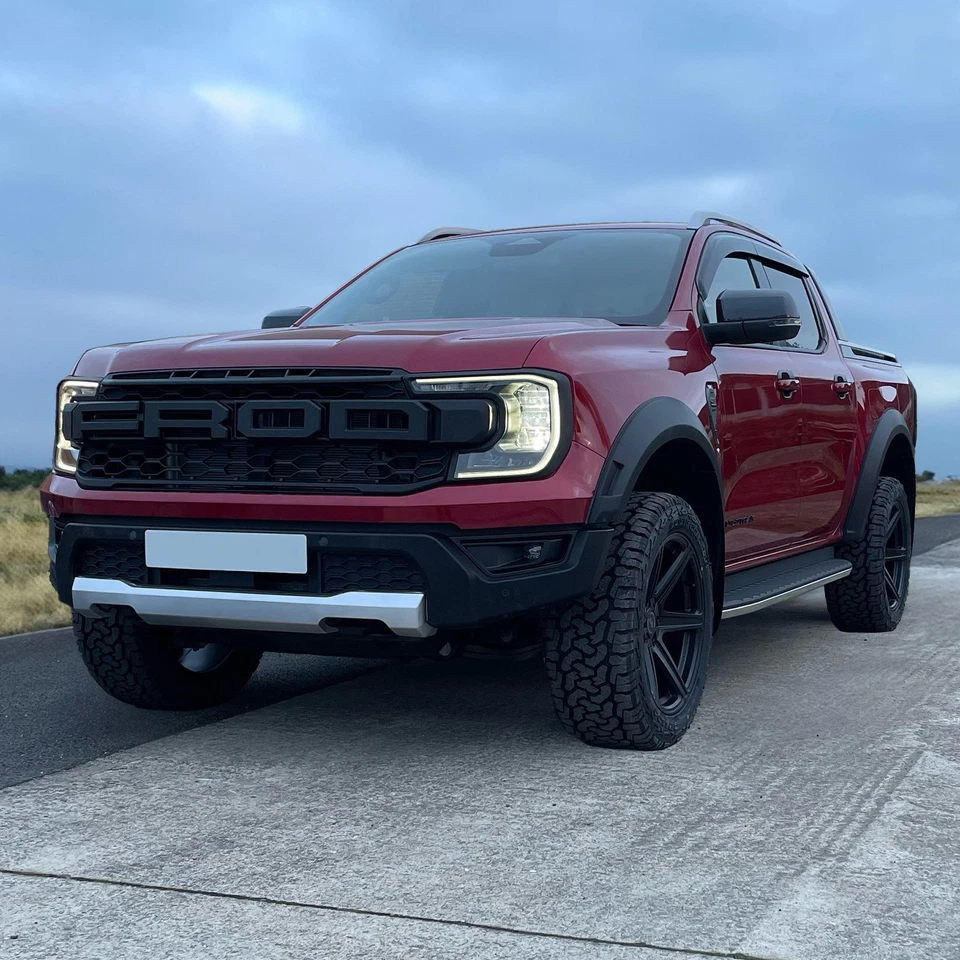 KIT DE PROTECTION POUR POIGNÉES DE PORTE NOIR MAT POUR FORD RANGER T9 2023+ - Photo 2/4
