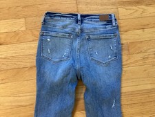 Judy Blue Flare fit distressed jeans size 26  3 / 26 great condition