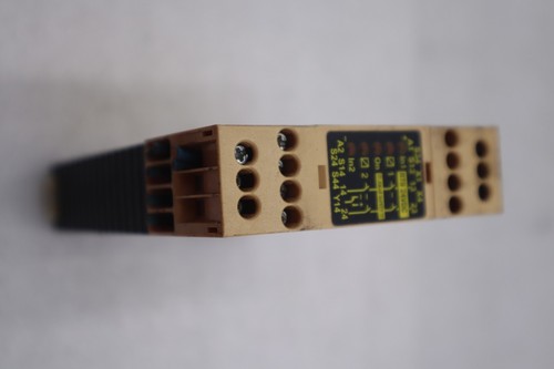 Jokab Safety 846.0004 Safety Relay Switch 1002900 05415 395 024 Used #3593 - Picture 4 of 5