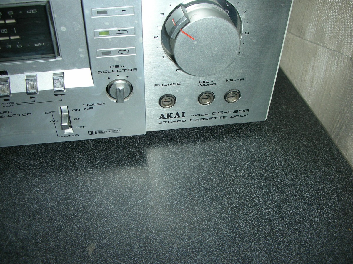Akai CS-F33R - 2 MOTOR Logic Control - Auto Reverse - Stereo Cass