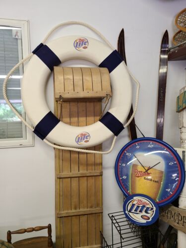 Miller Lite Clock Miller Brewing Co. Milwaukee, WI 24" x 19" - Picture 4 of 4
